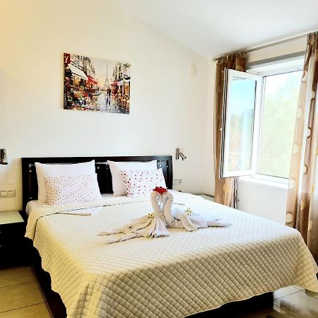Olive Garden Apartment Petrovac المظهر الخارجي الصورة
