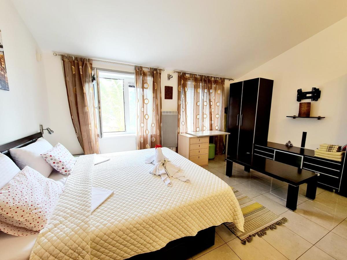 Olive Garden Apartment Petrovac المظهر الخارجي الصورة